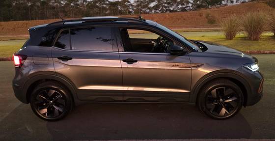 VOLKSWAGEN T-CROSS 1.4 250 TSI TOTAL FLEX EXTREME AUTOMÁTICO